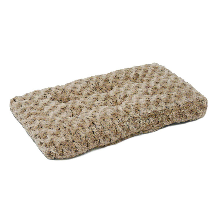 Frisco quilted store fleece pet bed